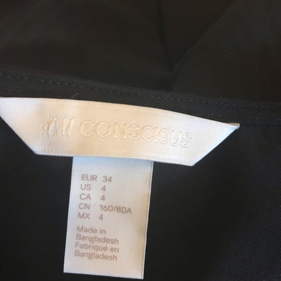 H&M lightweight Blazer or Dress - Picture 7 of 8